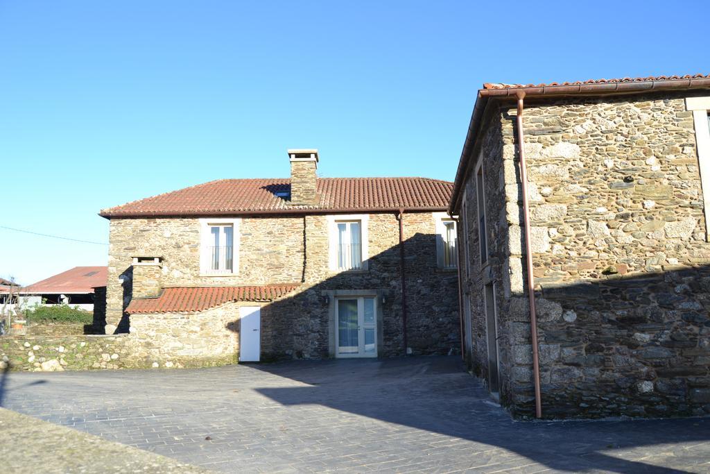 Vila Peregrina Castaneda  Exteriör bild