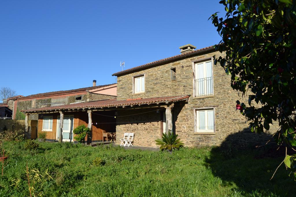 Vila Peregrina Castaneda  Exteriör bild