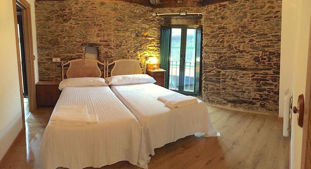 Vila Peregrina Castaneda  Exteriör bild